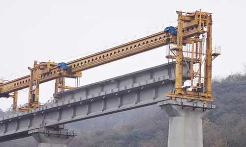 TJ32m-180t铁路架桥机